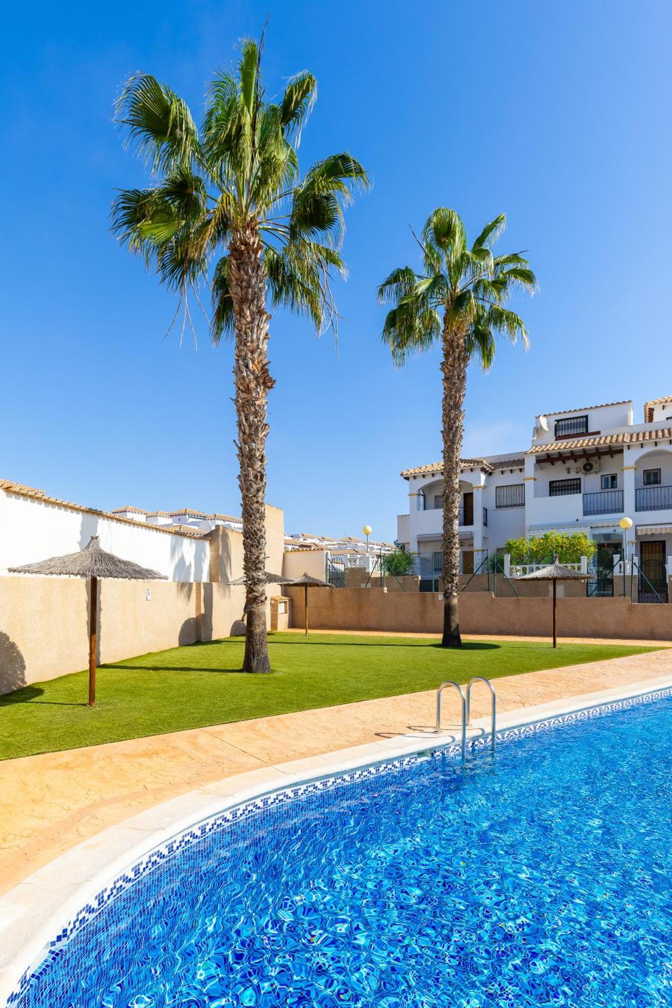 La Kaye Villa Dehesa de Campoamor  Rum bild